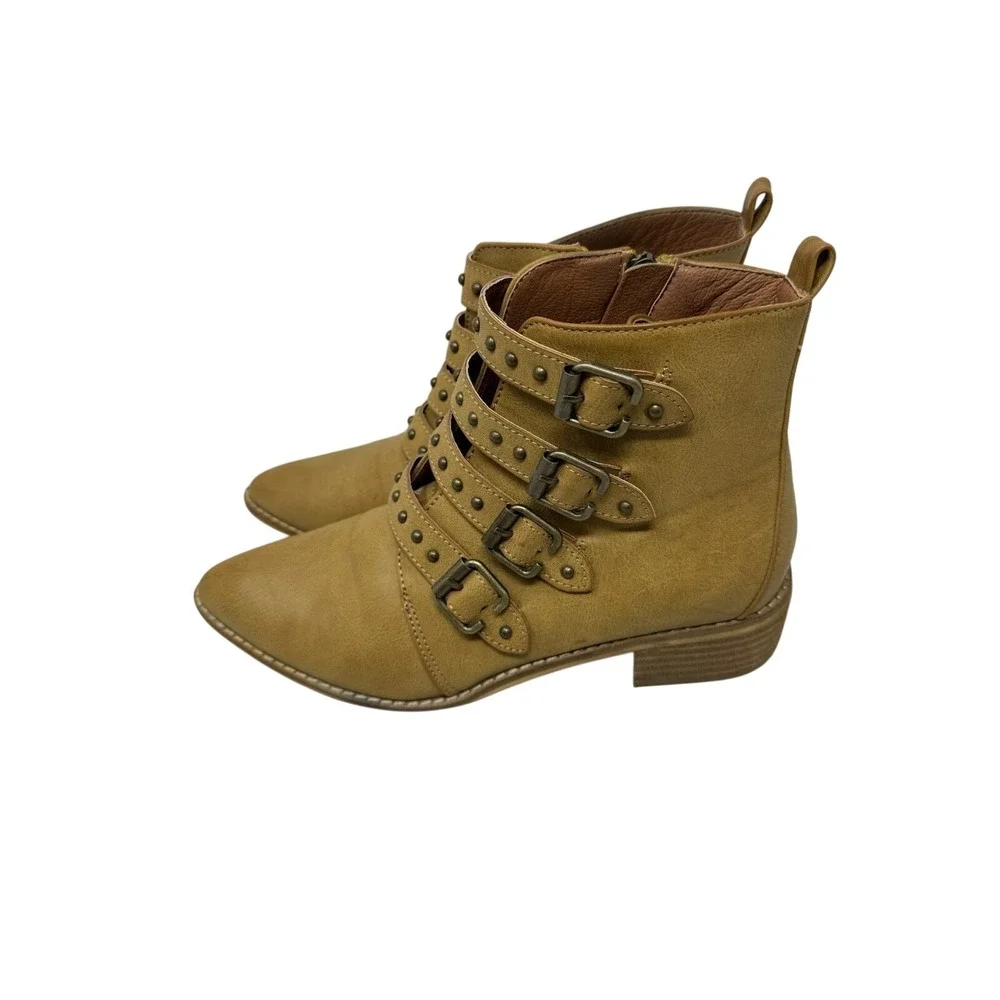 🔥Beast Fashion Sz🚨 6 Tan Ankle Boots 4-Strap Multi Buckle Studded Moto Booties